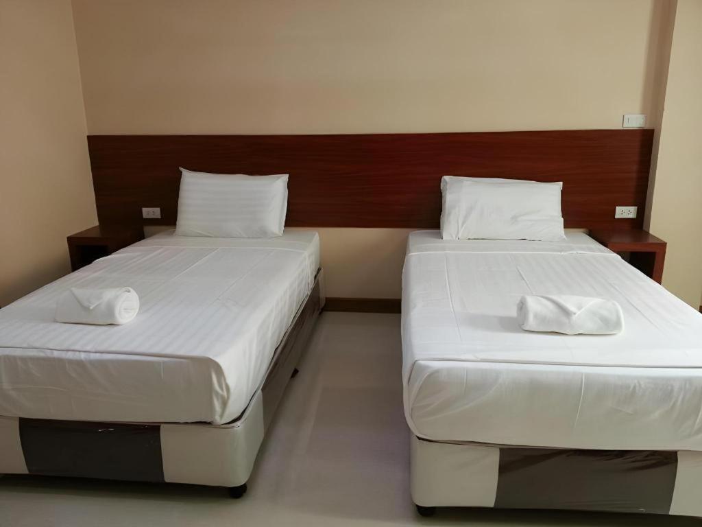 Le Parc Wangnang Hotel Phitsanulok Ngoại thất bức ảnh