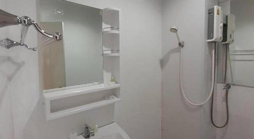 Le Parc Wangnang Hotel Phitsanulok Ngoại thất bức ảnh